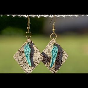 Leather earrings